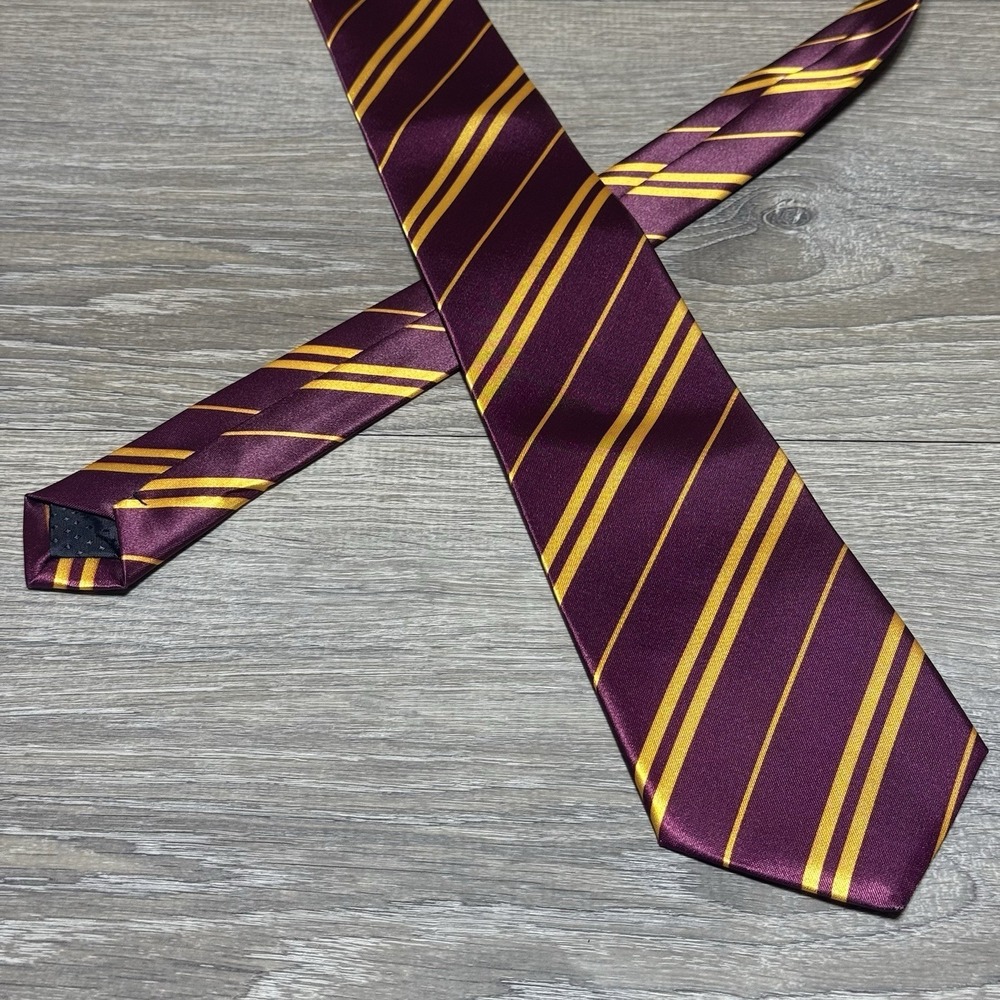 Harry Potter Hogwarts Neck Tie Warner Brothers Rubies Costume Co 50"L 3.5"W